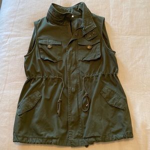 PLEIONE Nordstrom Army Green Utility Vest SIZE Small